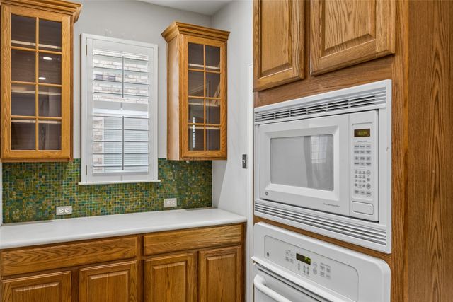 15090 Snowshill Drive, Frisco, TX 75035