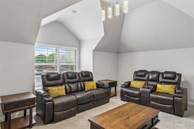 15090 Snowshill Drive, Frisco, TX 75035
