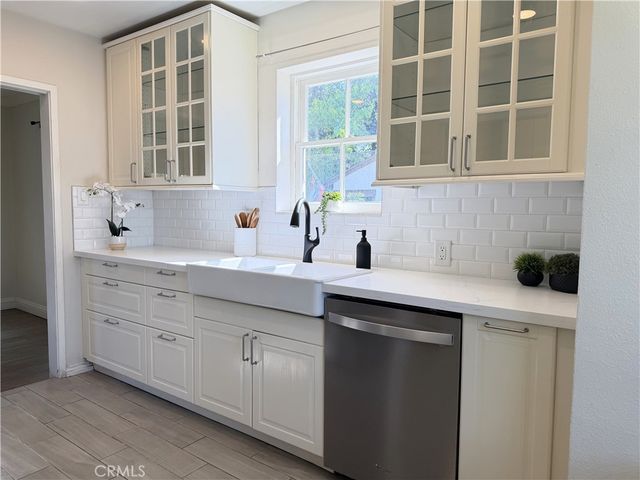 215 S Mills, Claremont, CA 91711