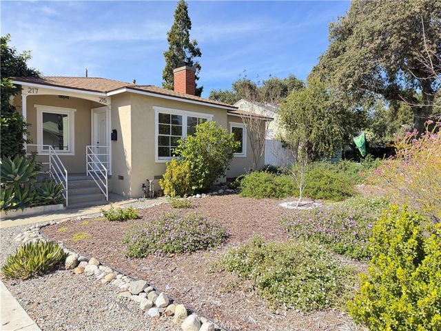 215 S Mills, Claremont, CA 91711