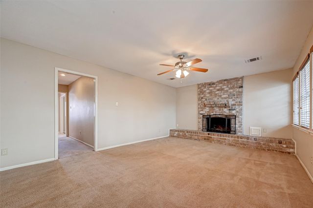 16014 Stonehaven, Houston, TX 77059