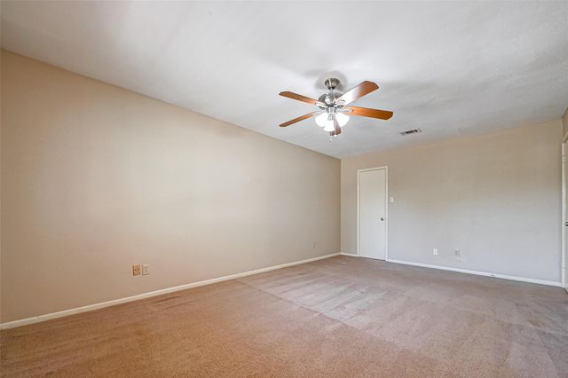 16014 Stonehaven, Houston, TX 77059