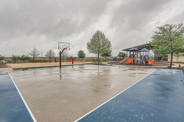 111 Merriman RD, San Marcos, TX 78666