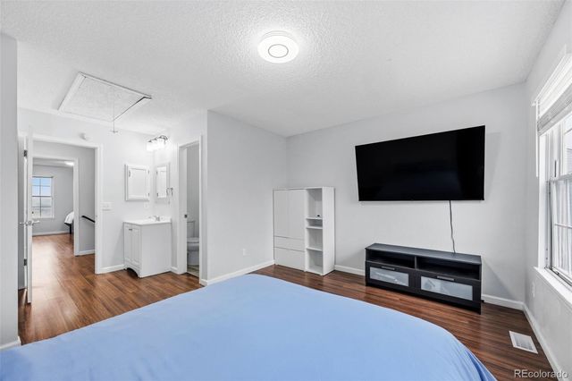 1622 S Idalia Circle E, Aurora, CO 80017