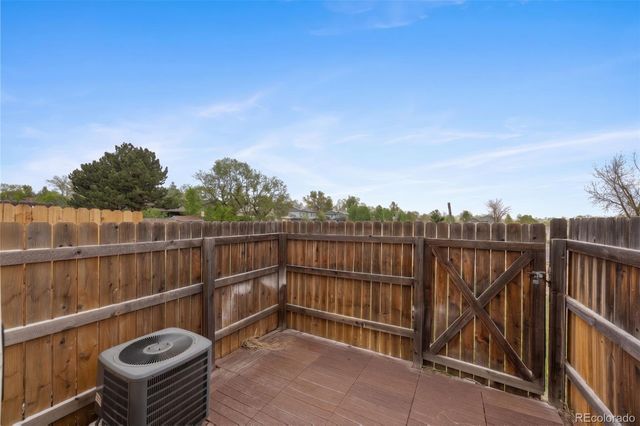 1622 S Idalia Circle E, Aurora, CO 80017