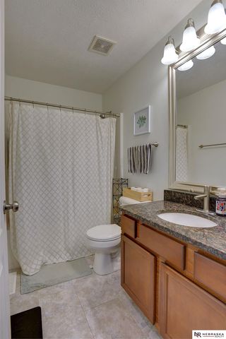 18960 Cinnamon Street, Omaha, NE 68135