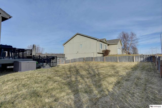 18960 Cinnamon Street, Omaha, NE 68135