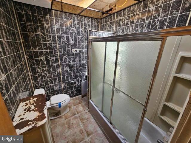 3264 N NEWKIRK ST, Philadelphia, PA 19129