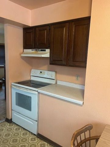 827 Truax Boulevard, Eau Claire, WI 54703