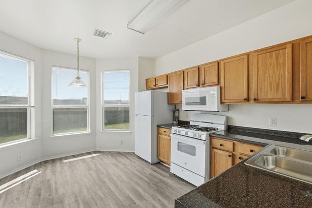 2849 SOUTHAMPTON WAY B, Round Rock, TX 78664