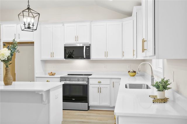 1005 Cove Circle, Anderson, SC 29626