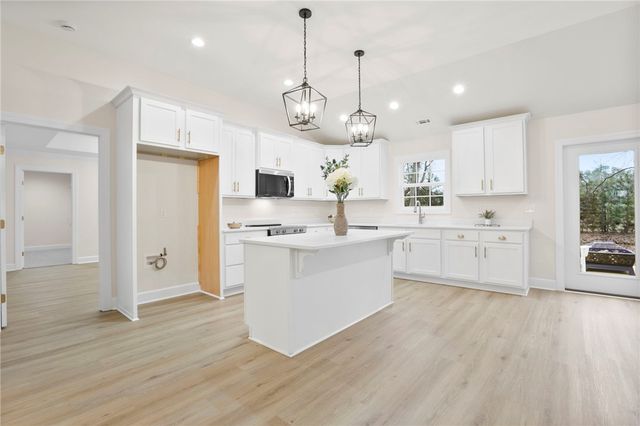 1005 Cove Circle, Anderson, SC 29626