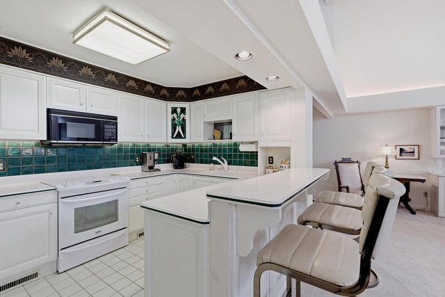 122 Point Elkhart DRIVE, Elkhart Lake, WI 53020