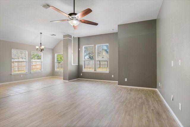 402 Abbey Lane, League City, TX 77573