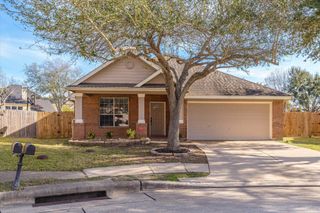 402 Abbey Lane, League City, TX 77573