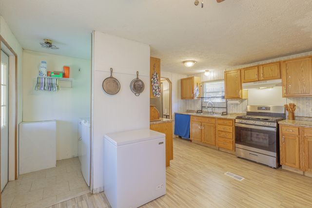 1810 Ringgold Road, Lafayette, GA 30728