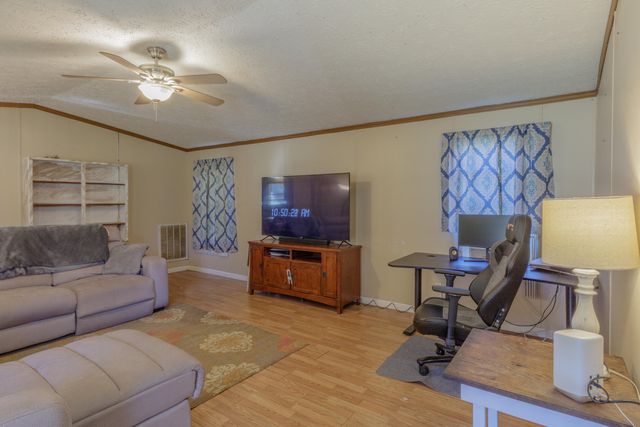 1810 Ringgold Road, Lafayette, GA 30728