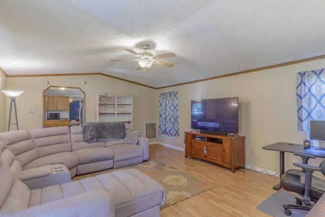 1810 Ringgold Road, Lafayette, GA 30728