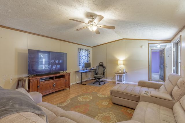 1810 Ringgold Road, Lafayette, GA 30728