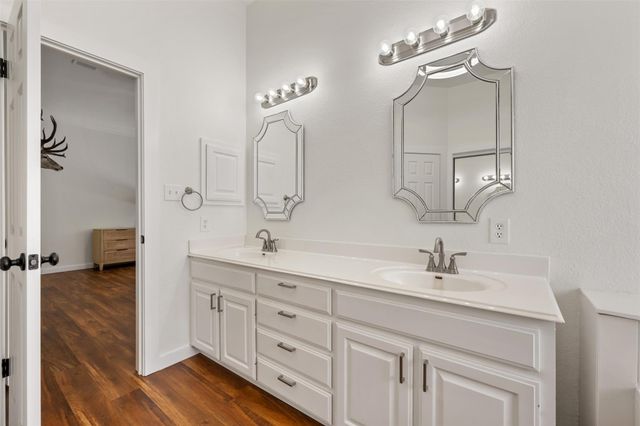 30008 Oakland Hills DR, Georgetown, TX 78628