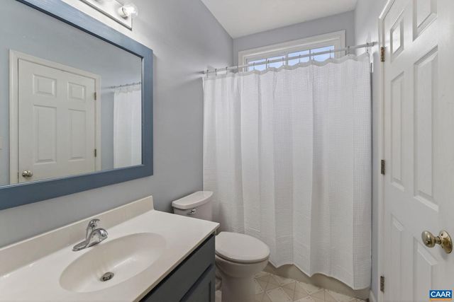 1760 MEADOWVIEW LN, Ruckersville, VA 22968
