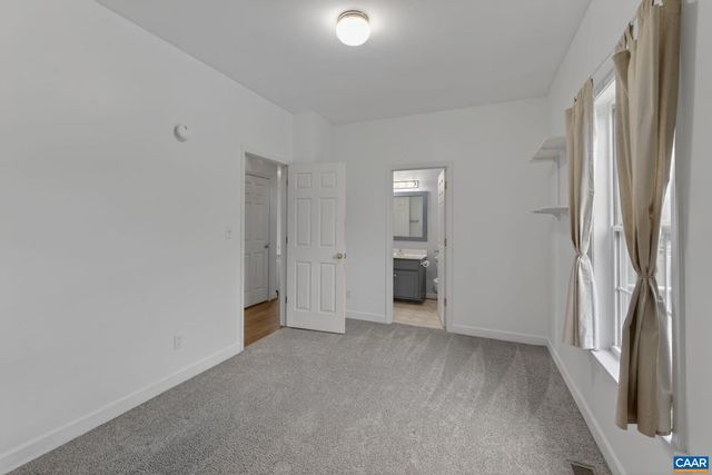 1760 MEADOWVIEW LN, Ruckersville, VA 22968