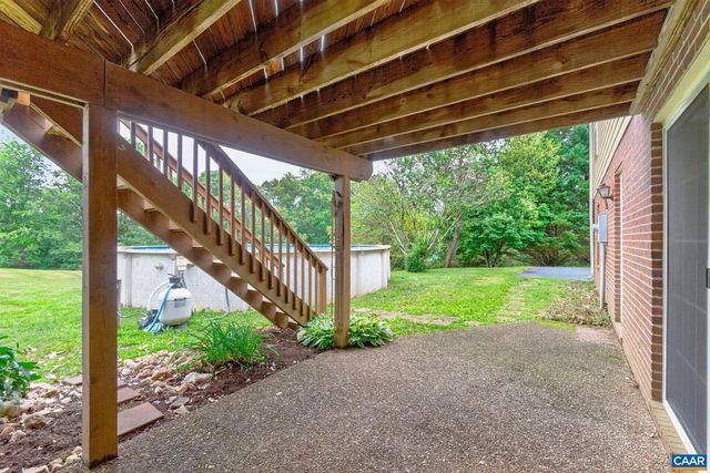 1760 MEADOWVIEW LN, Ruckersville, VA 22968