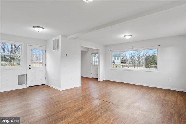 224 MARCUM LN, Harpers Ferry, WV 25425