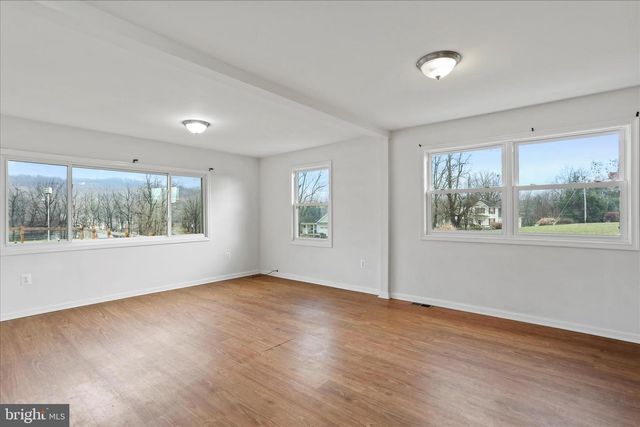 224 MARCUM LN, Harpers Ferry, WV 25425