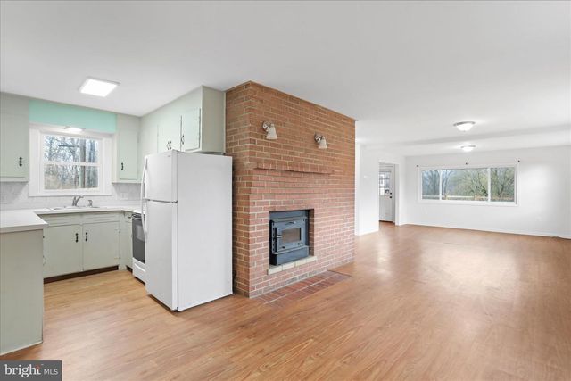 224 MARCUM LN, Harpers Ferry, WV 25425