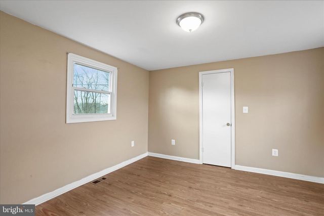 224 MARCUM LN, Harpers Ferry, WV 25425