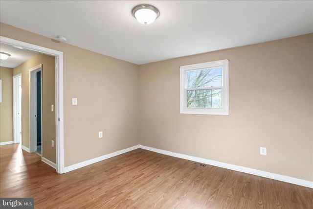 224 MARCUM LN, Harpers Ferry, WV 25425