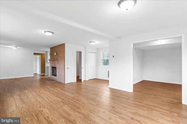 224 MARCUM LN, Harpers Ferry, WV 25425