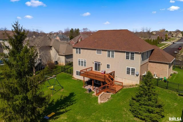 5900 W EAGLECREEK Drive, Peoria, IL 61615