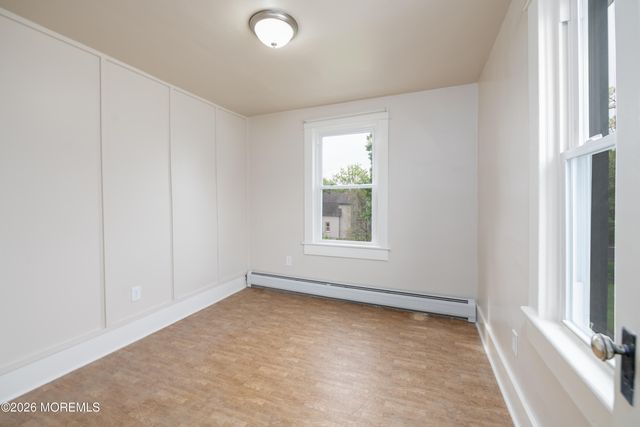 35 W Westside Avenue, Red Bank, NJ 07701
