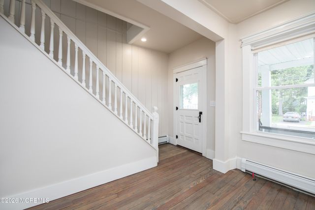 35 W Westside Avenue, Red Bank, NJ 07701