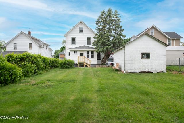 35 W Westside Avenue, Red Bank, NJ 07701