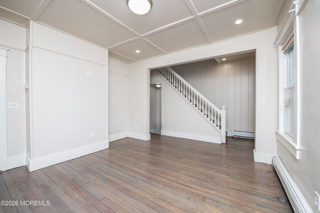 35 W Westside Avenue, Red Bank, NJ 07701