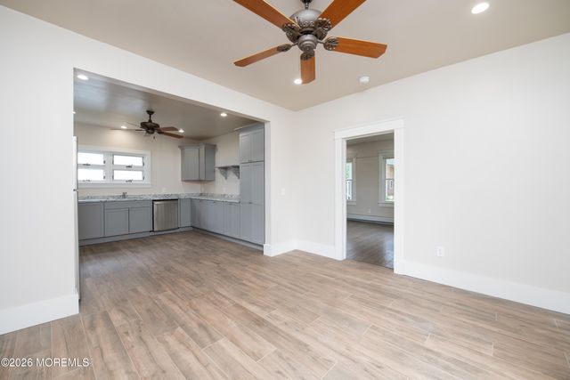 35 W Westside Avenue, Red Bank, NJ 07701