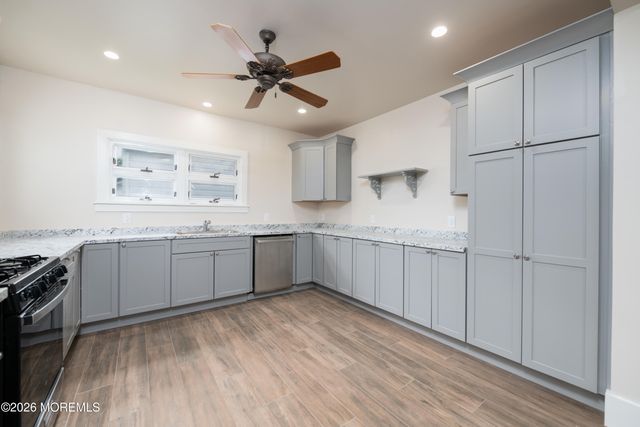 35 W Westside Avenue, Red Bank, NJ 07701