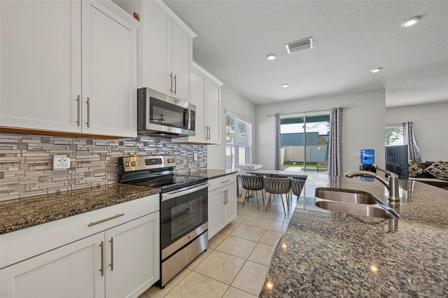 8891 PRAIRIE CREEK DRIVE, New Port Richey, FL 34655