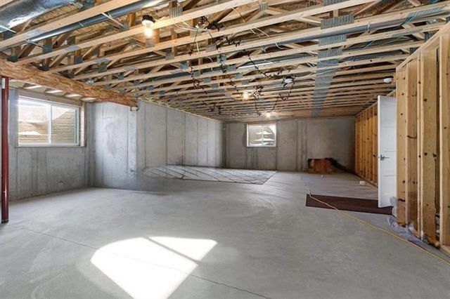 1015 NUTMEG DRIVE, De Pere, WI 54115