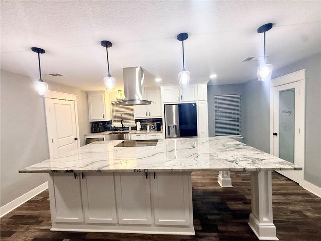 4238 County Road 507, Brazoria, TX 77422