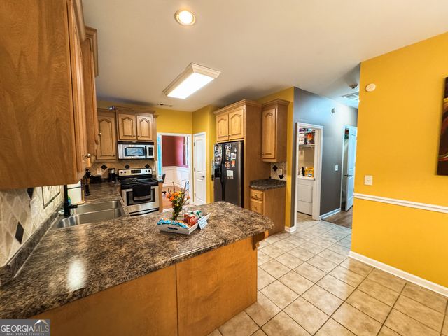 681 Deer Run, Williamson, GA 30292