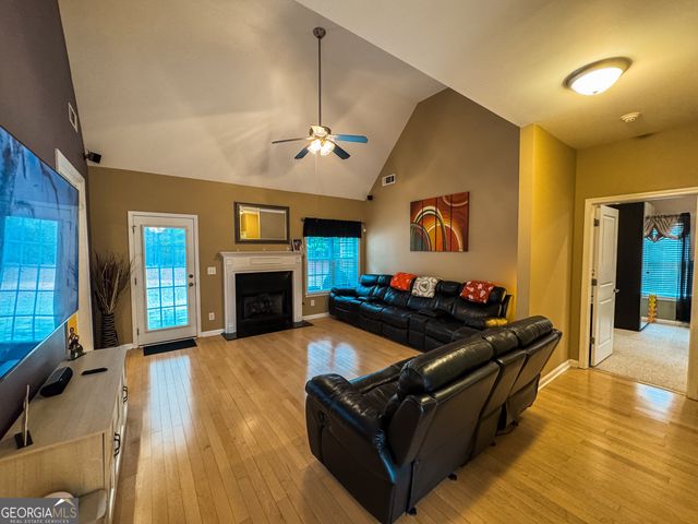 681 Deer Run, Williamson, GA 30292