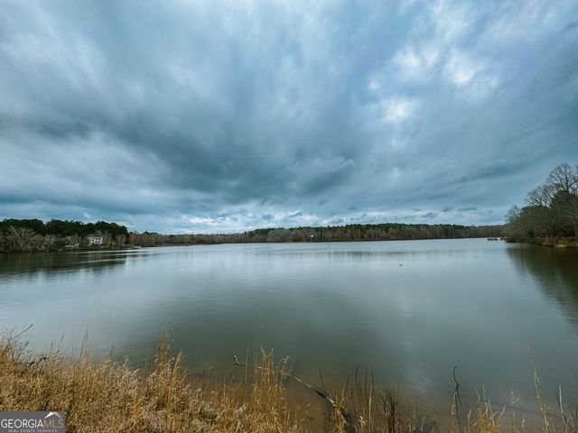 681 Deer Run, Williamson, GA 30292