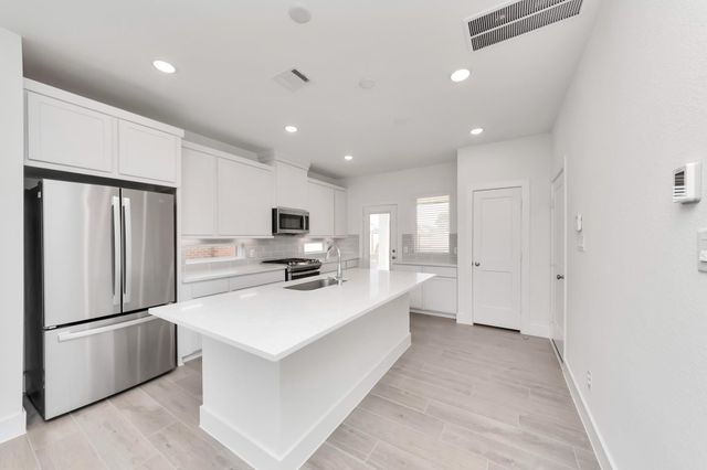 1456 Shaded Rock Drive, Missouri City, TX 77459