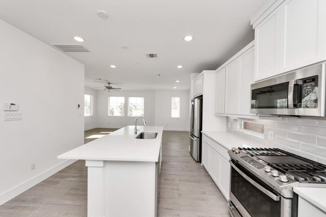 1456 Shaded Rock Drive, Missouri City, TX 77459