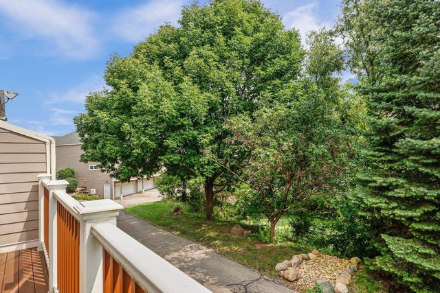 5449 Caddis Bend, Fitchburg, WI 53711
