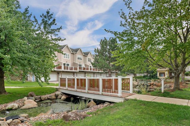 5449 Caddis Bend, Fitchburg, WI 53711